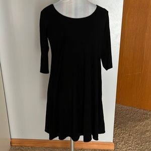 Eileen Fisher Casual Little Black Dress with Scoop Neck and Elbow Length Sleeves